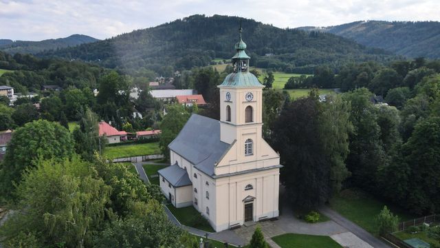 Komorní Lhotka
