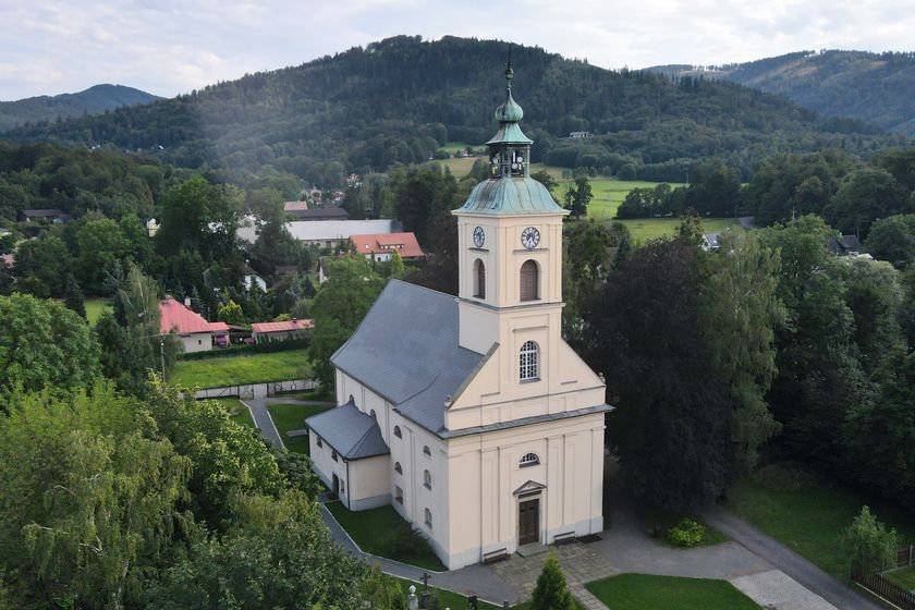 Komorní Lhotka photo 1